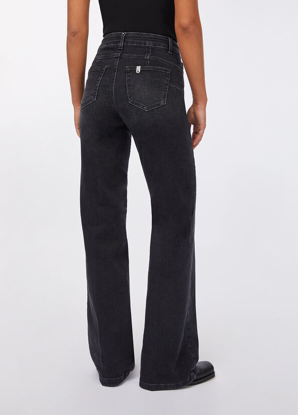 Jeans flare con cintura