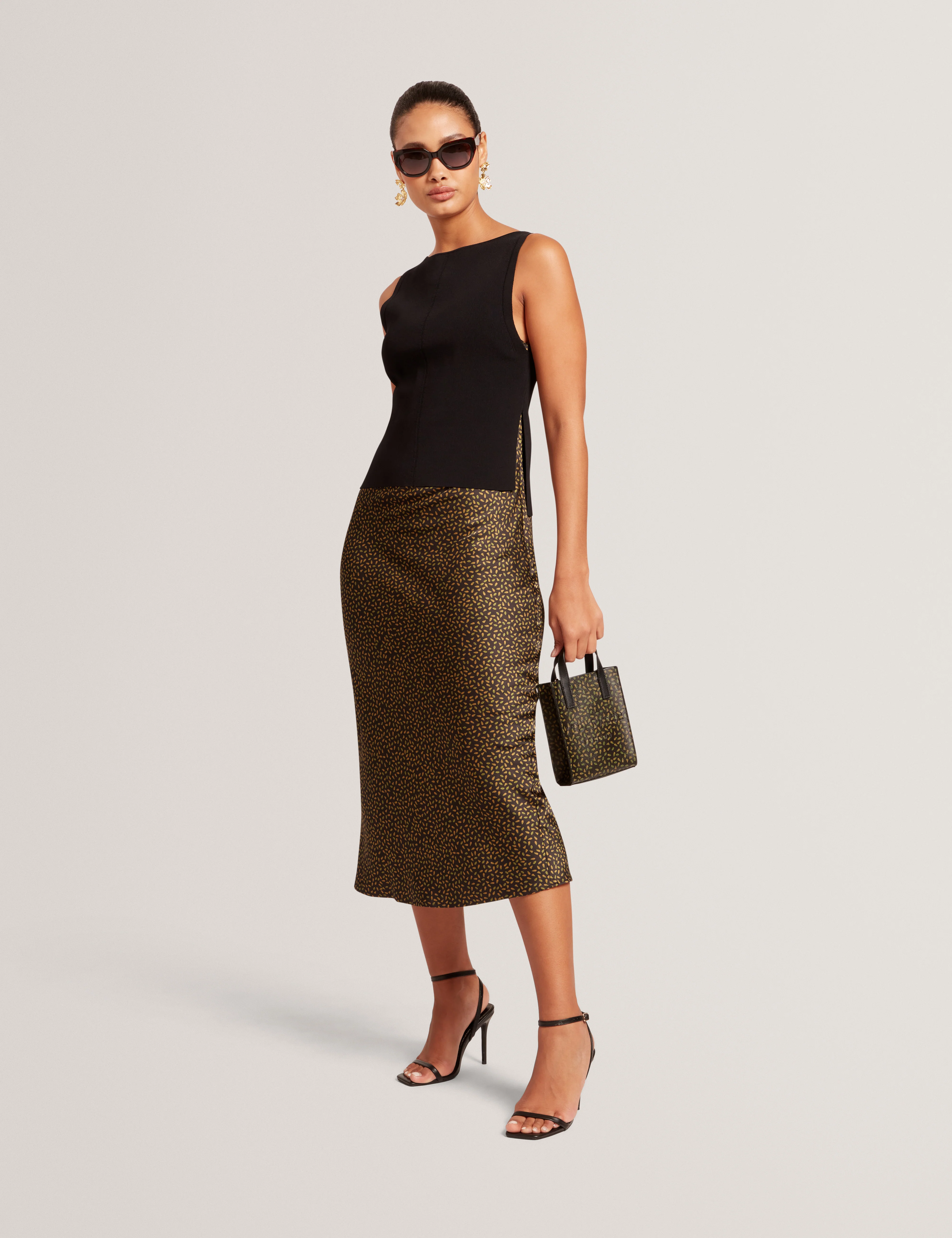 ANDERA | BLACK