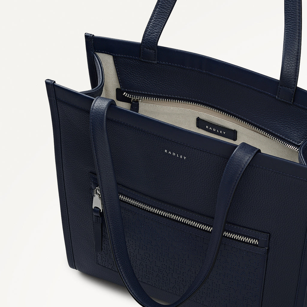 Alba Place - Medium Ziptop Tote