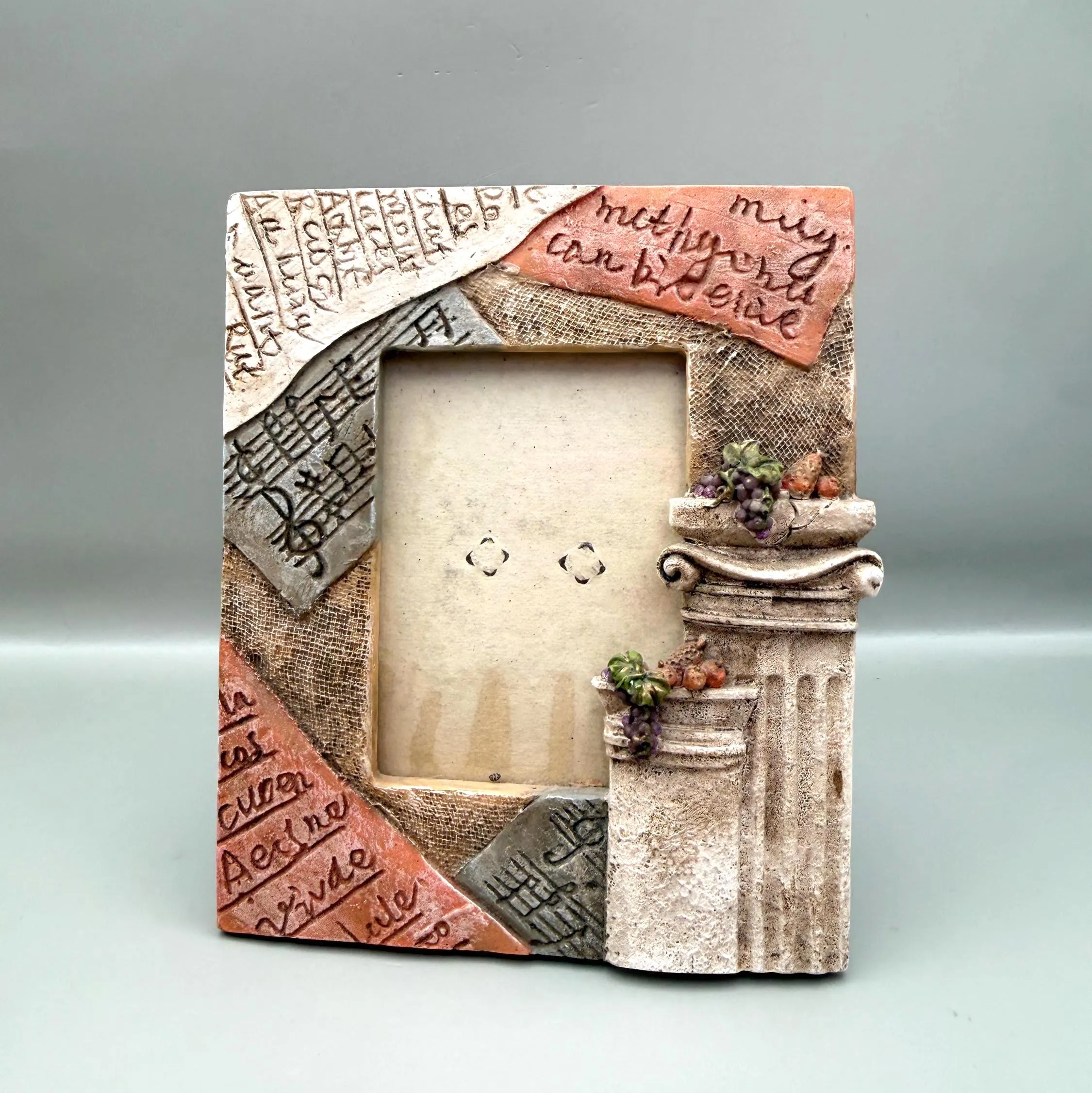 Vintage Tuscan Style Photo Frame Italian Villa Grapes Rustic Mediterranean Decor 6x9cm Grandmillennial Collectible