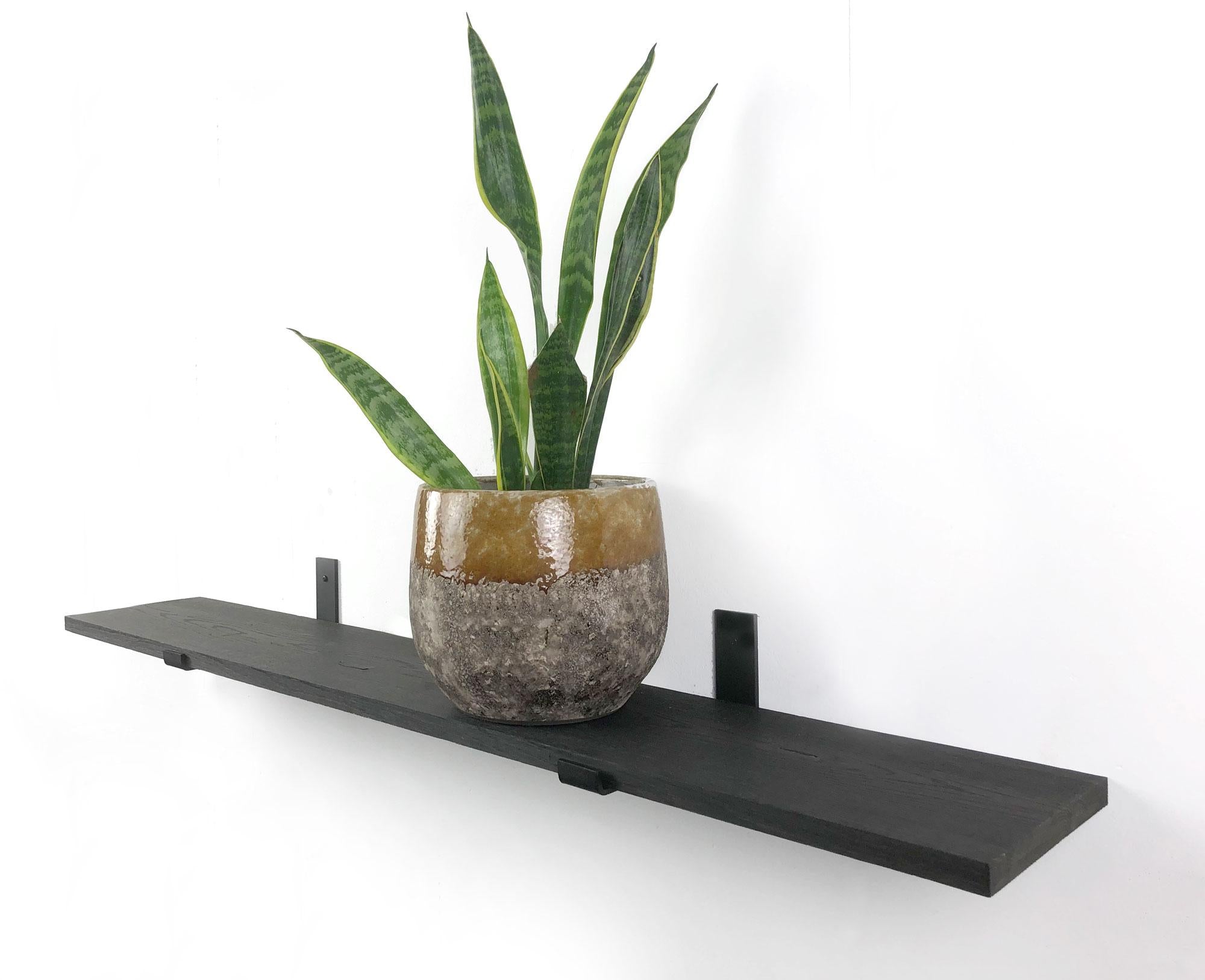 Woodbrothers Eiken wandplank zwart 60x20cm + zwarte dragers