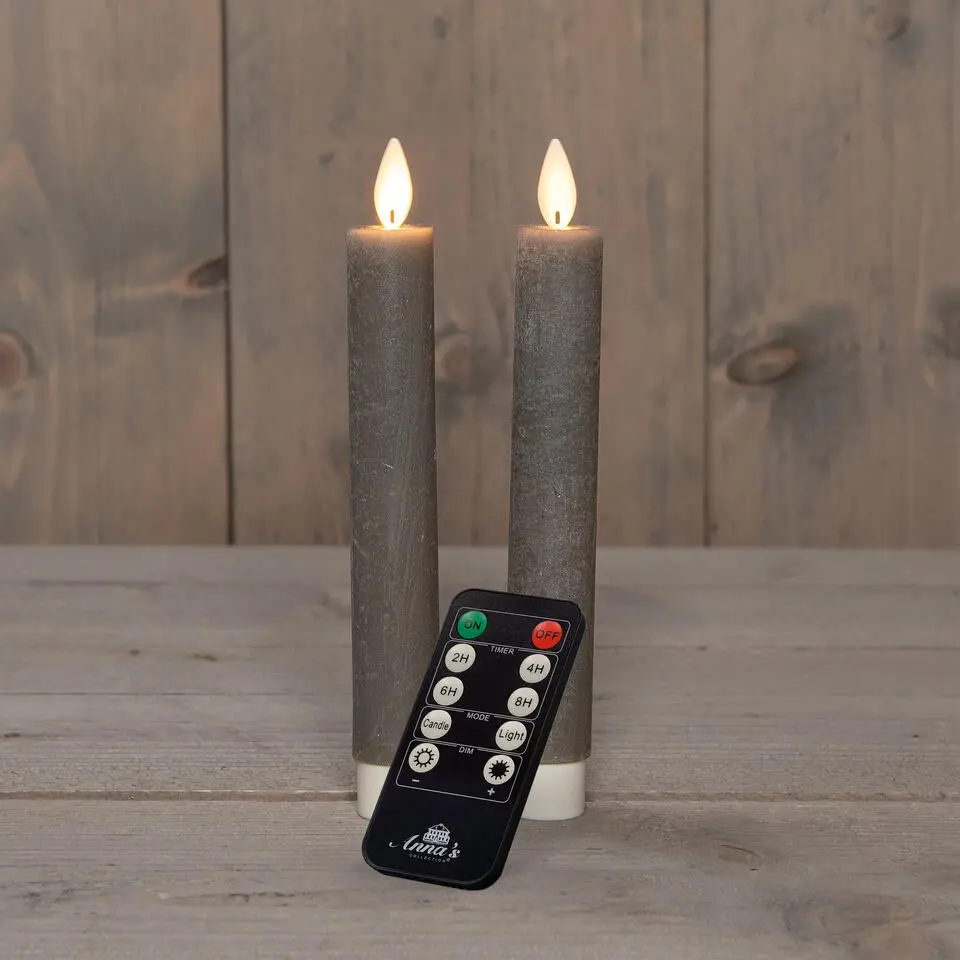 Anna's Collection LED dinerkaarsen - 2x st - taupe grijs - 18 cm