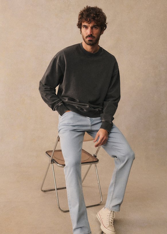 Boxy Sweatshirt