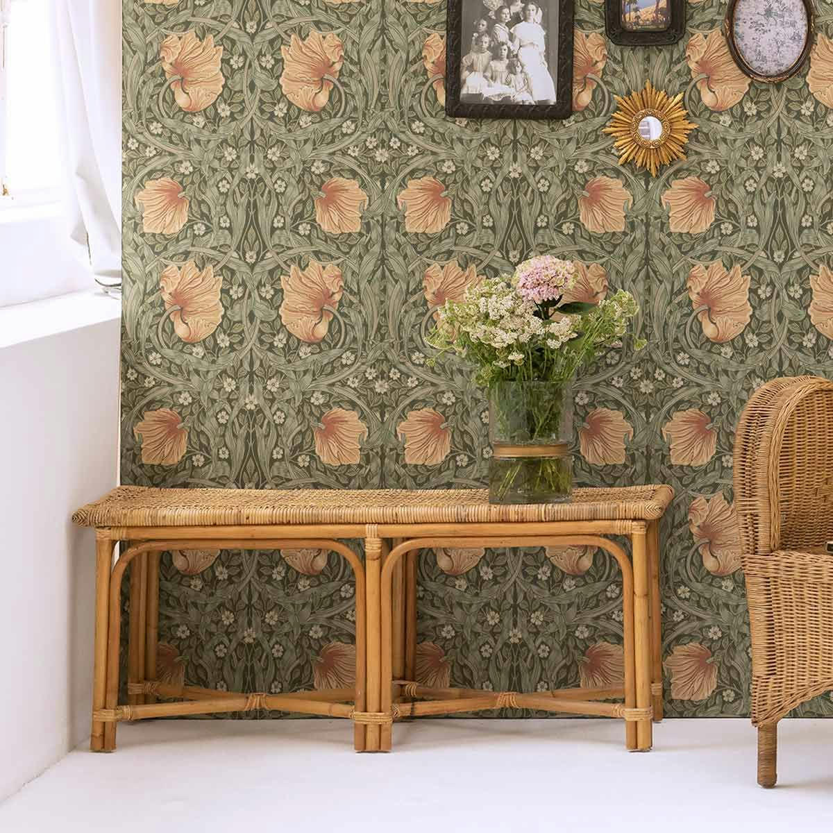 - Banc en rotin tressé