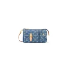 Louis Vuitton Pochette Accessoire Cargo  (10A Mirror Version)