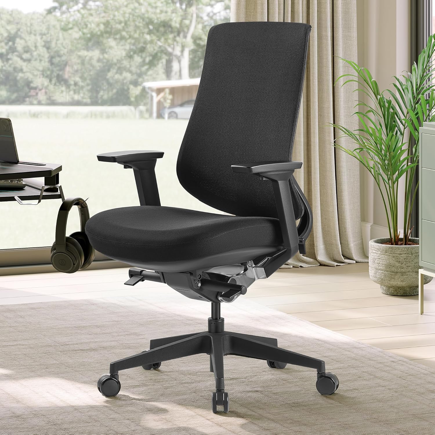 EUREKA ERGONOMIC Lira Office Chair, Ergonomic Desk Chair with 3D Armrests, Adjustable Seat Depth, Mesh Computer Chair with Lumbar Support for Home Office(Black)