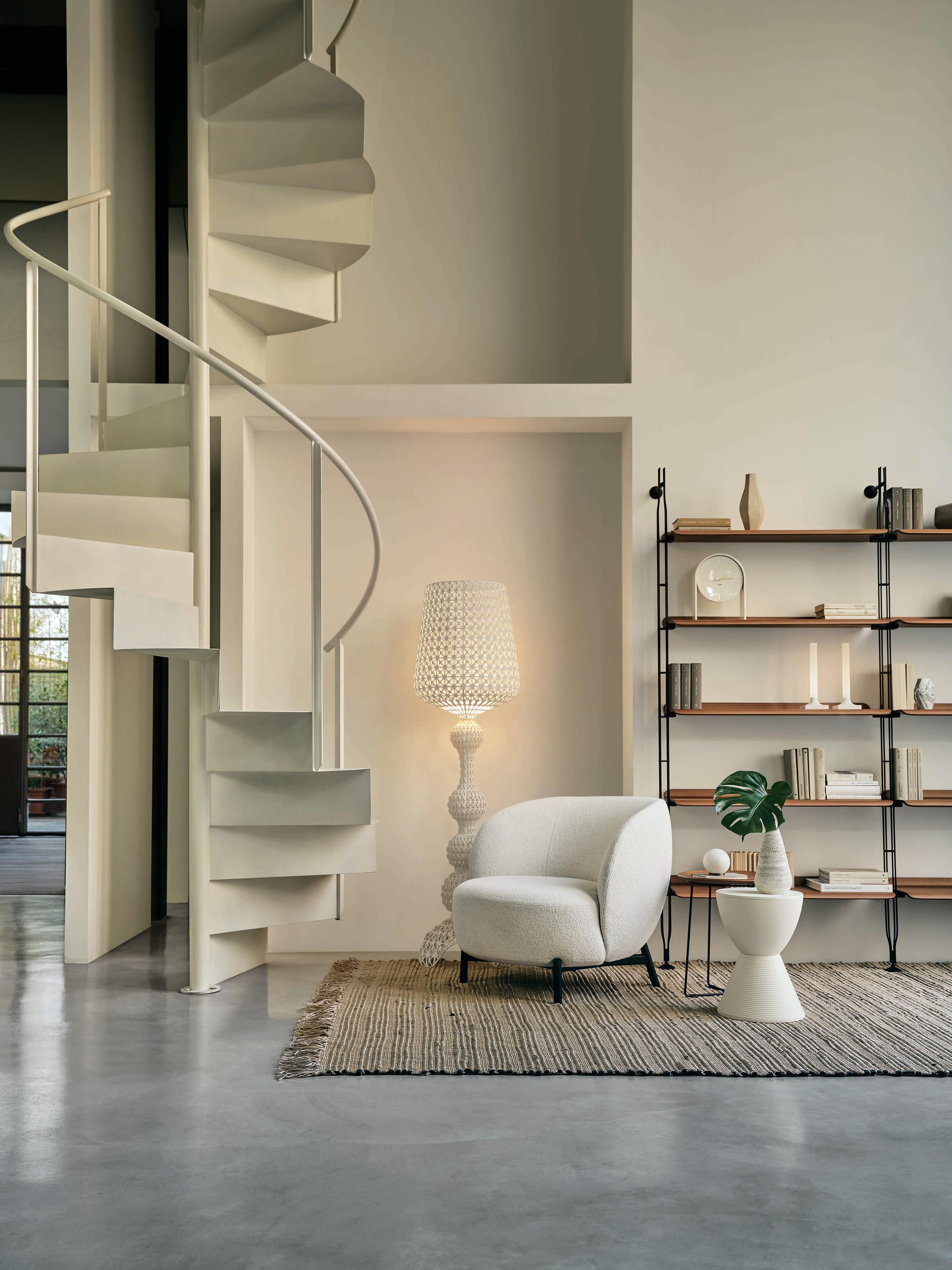 Dimmbare LED-Stehlampe Kabuki