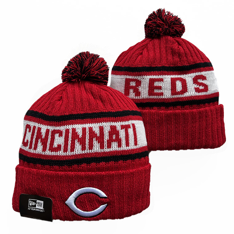 CINCINNATI REDS KNIT HAT