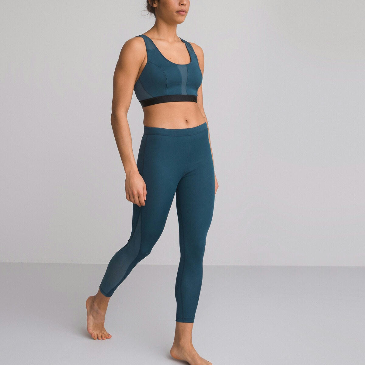 Brassière de sport en microfibre