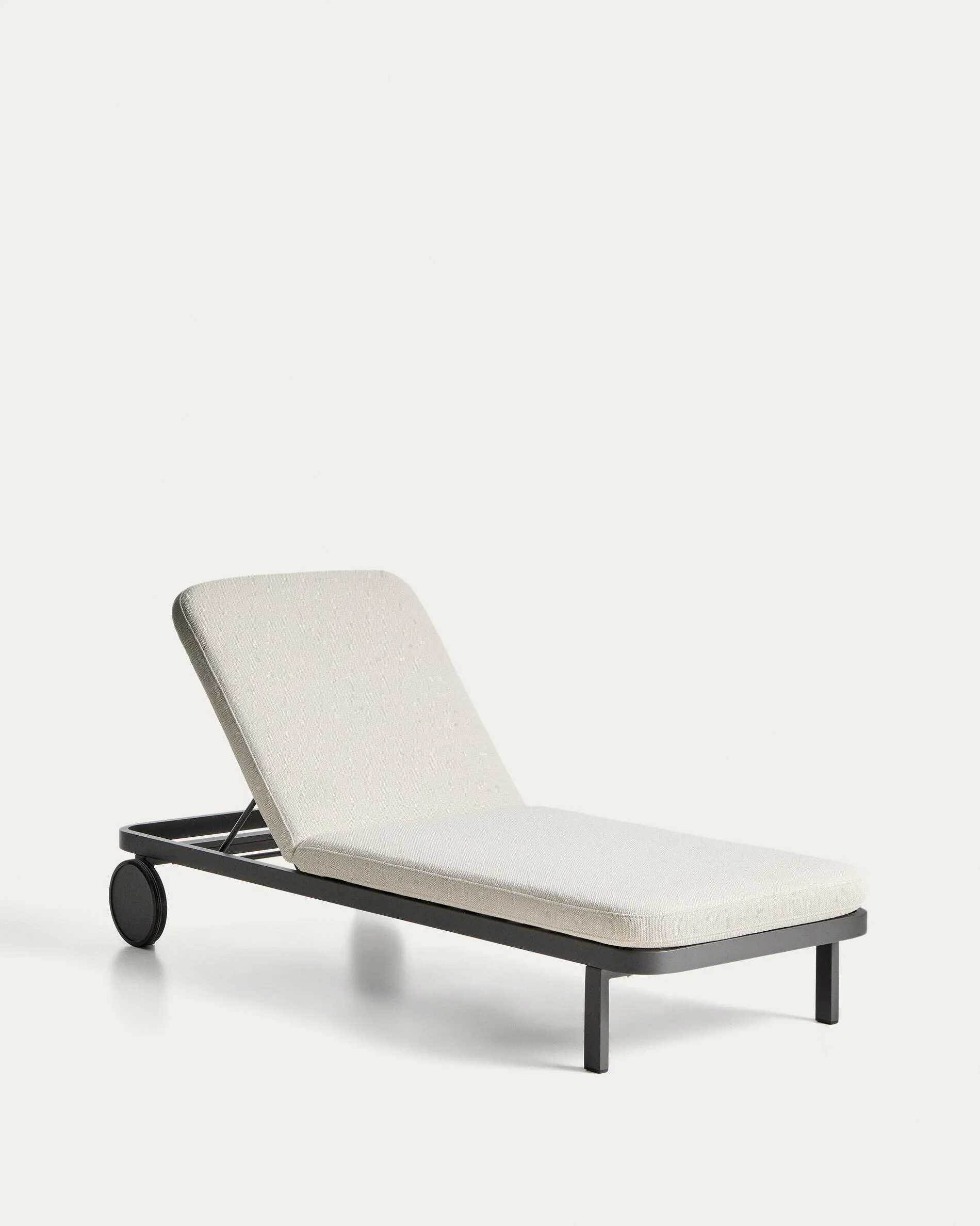 Kionia graphite aluminium sun lounger.