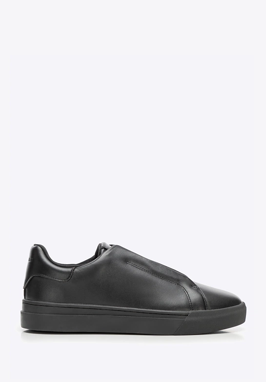 Męskie sneakersy ze skóry naturalnej wsuwane czarne