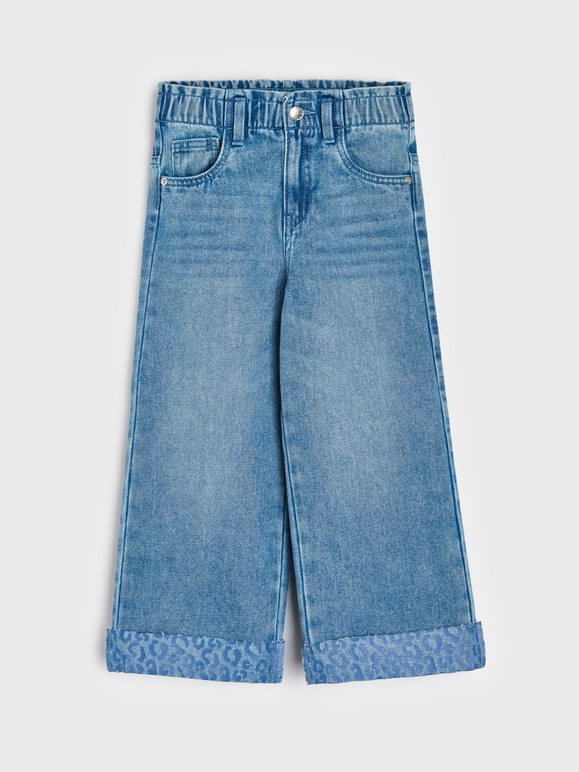 Jeansy wide leg z podwijaną nogawką