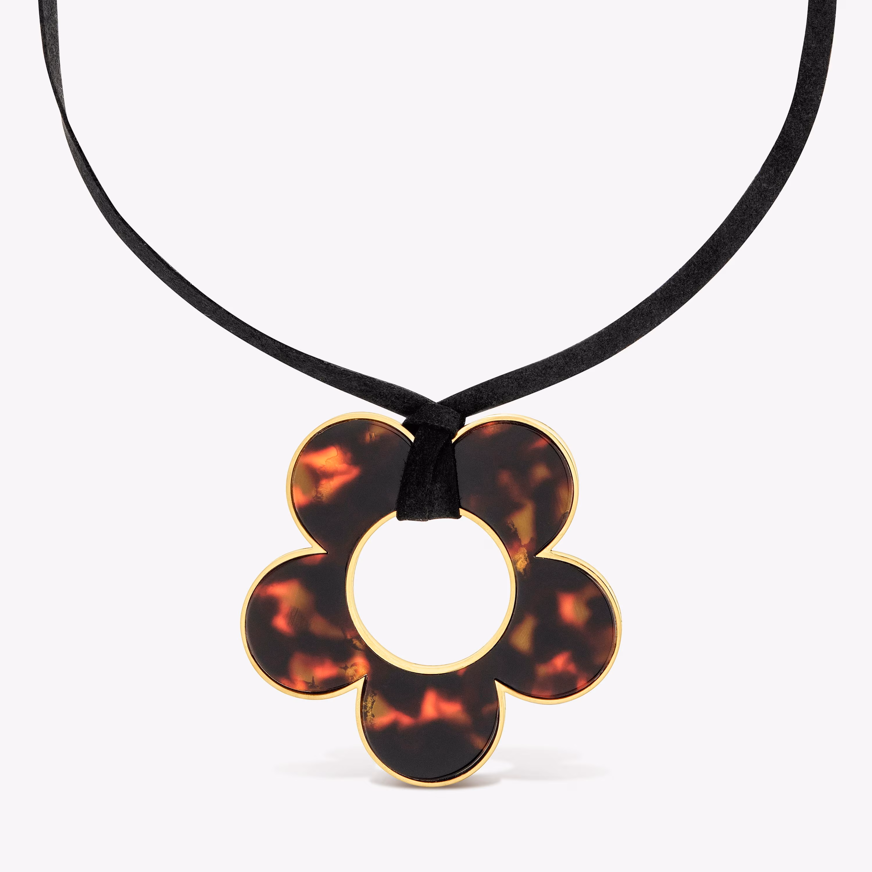 Collar flor de acero dorado, resina carey y cordón negro 40 mm Galaxy