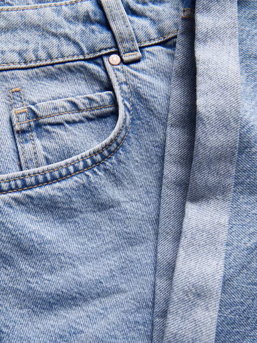 Ladies' Shorts