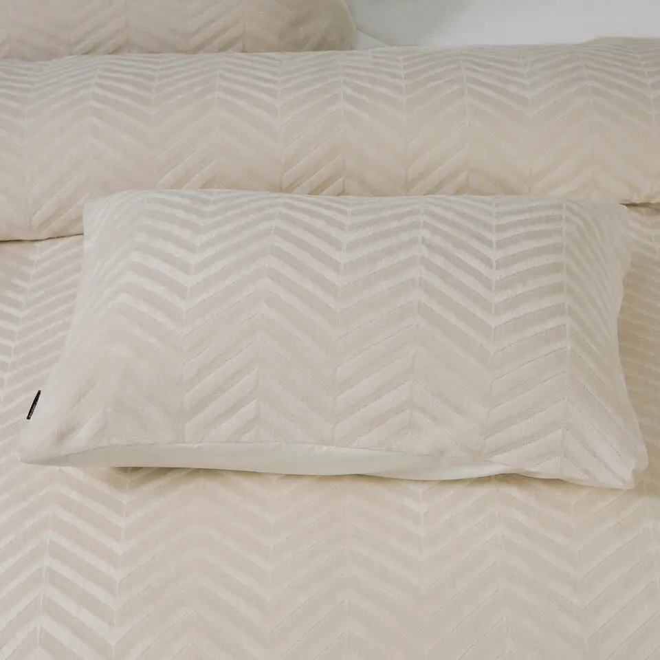 Dekbedovertrek Teddy Chevron 140x220 �?Zacht & Warm �?Incl. Kussensloop