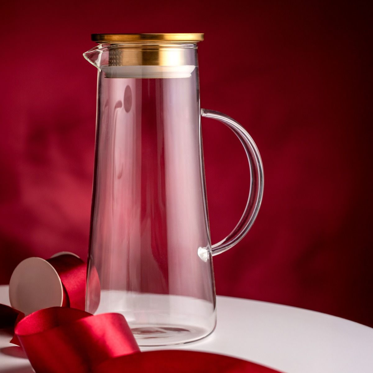 Dzbanek KUBBE ze złotym wieczkiem 1,3 l