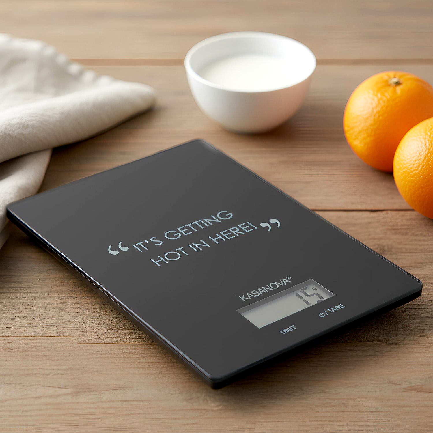 Bilancia da cucina digitale grigia rettangolare con scritta