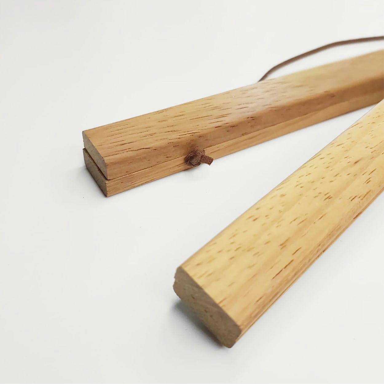 - Affiche Paris - Trocadero + Cadre Magnétique (Bois) 50x70 cm