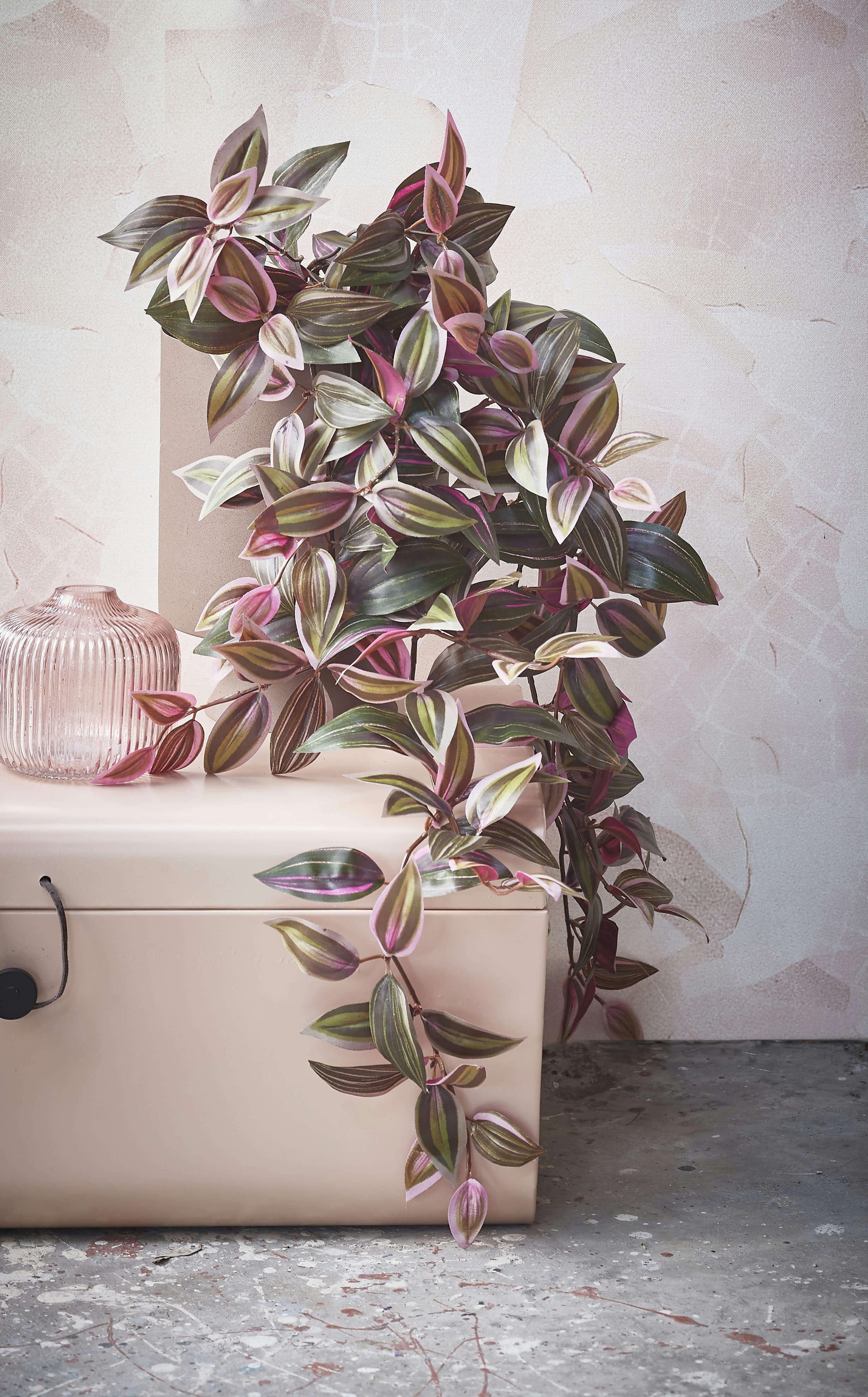 - Tradescantia artificielle bordeaux H54
