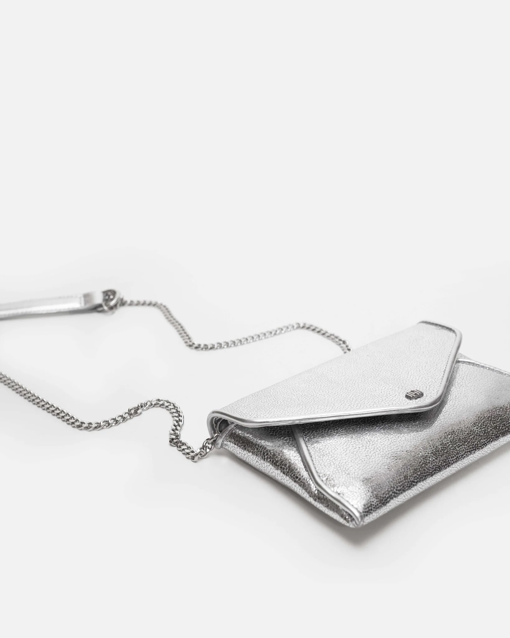 POCHETTE KLOW/MET ARGENT