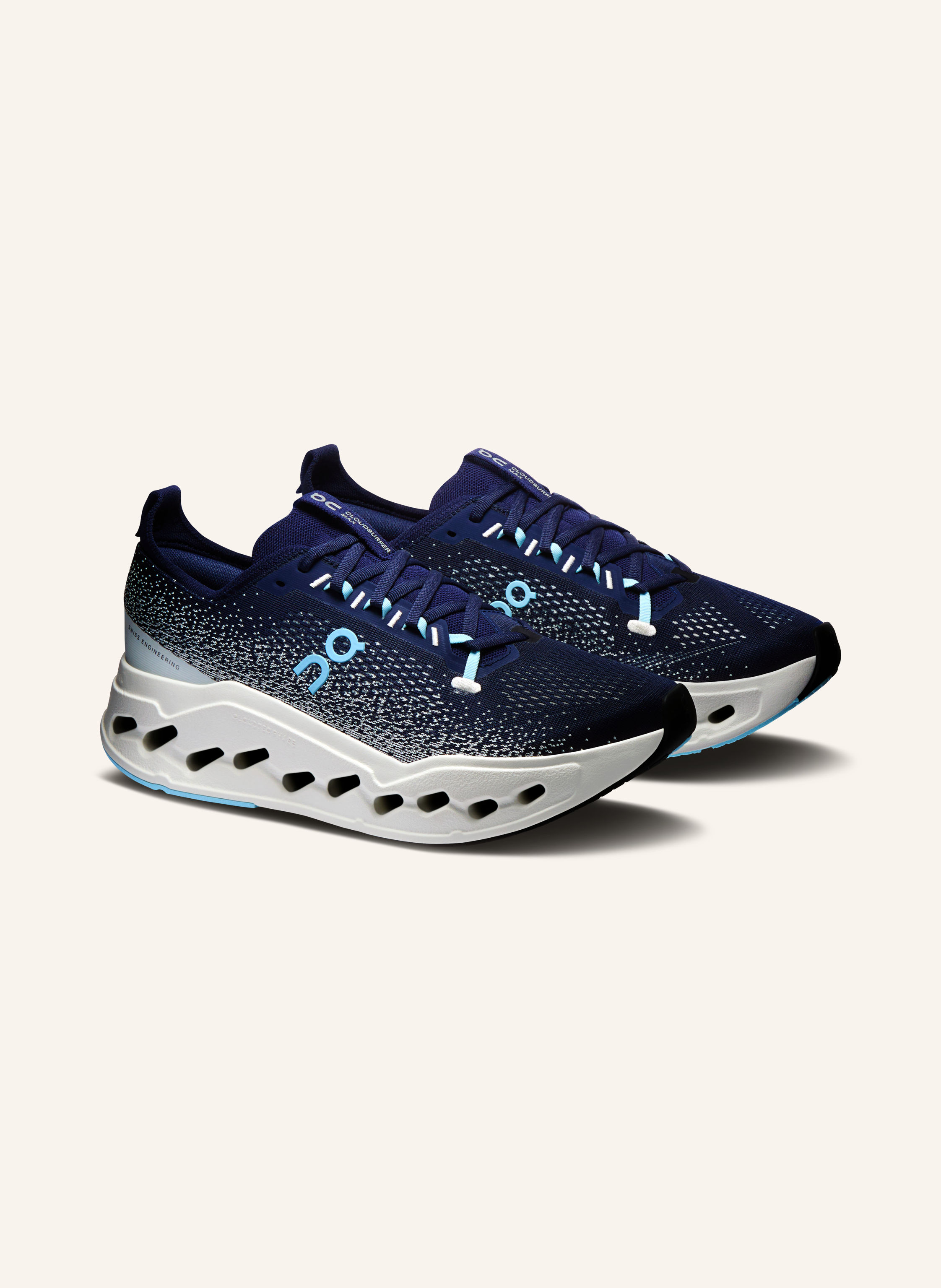 On Laufschuhe CLOUDSURFER MAX