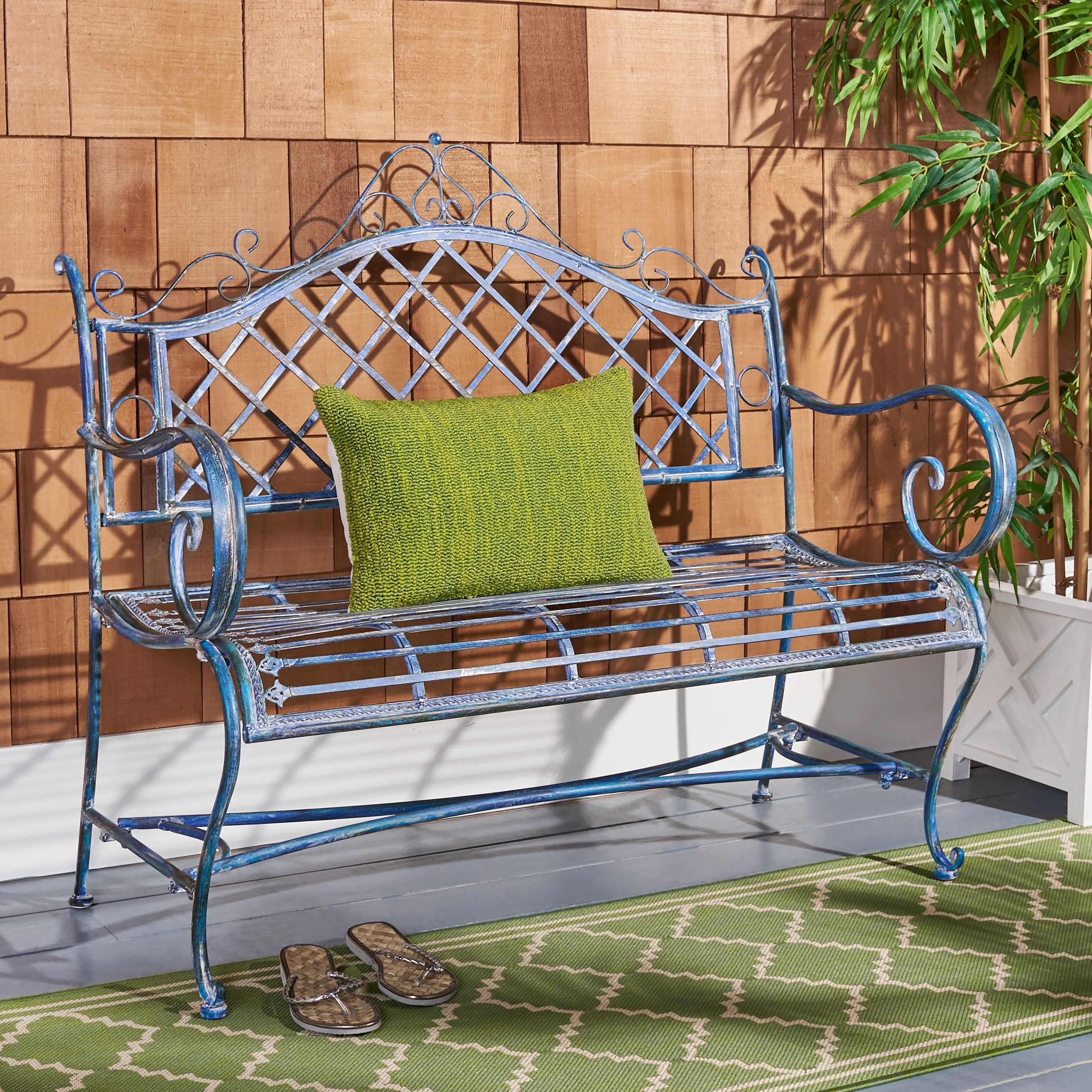 SAFAVIEH Outdoor Tinela Wrought Iron 46-inch Garden Bench - 45.8 W x 20 L x 40 H - 46Wx20Dx40H