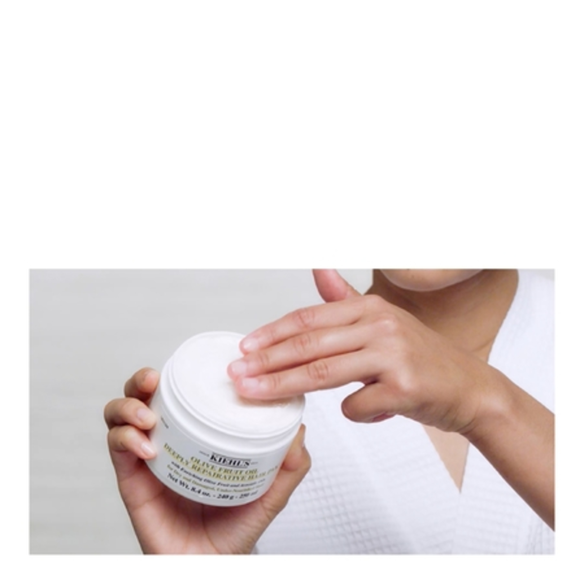 NOURISHING OLIVE FRUIT OILMasque réparateur à l'huile d'olive cheveux secs