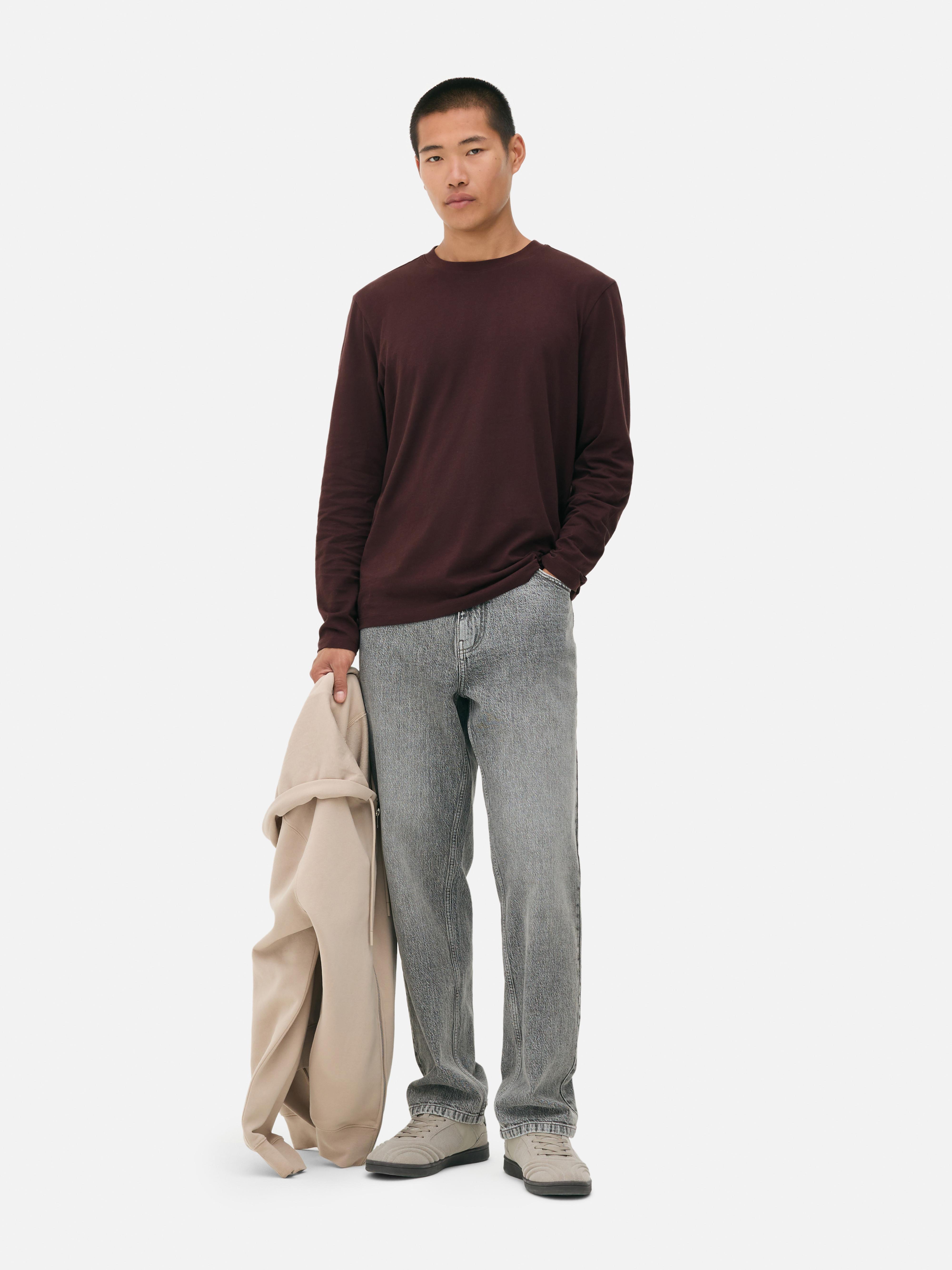 Essential Long Sleeve T-Shirt