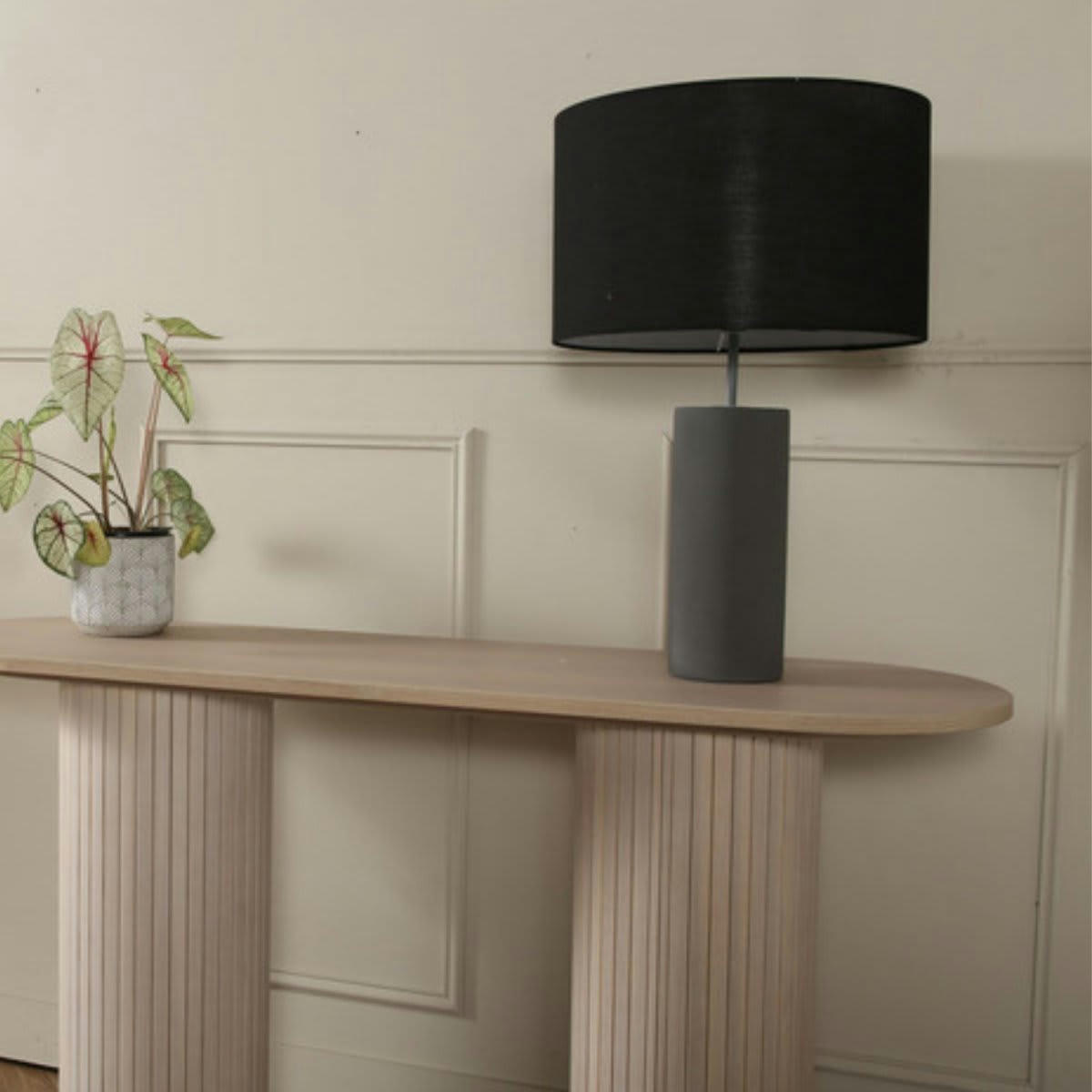 MILY - Lampe design en béton