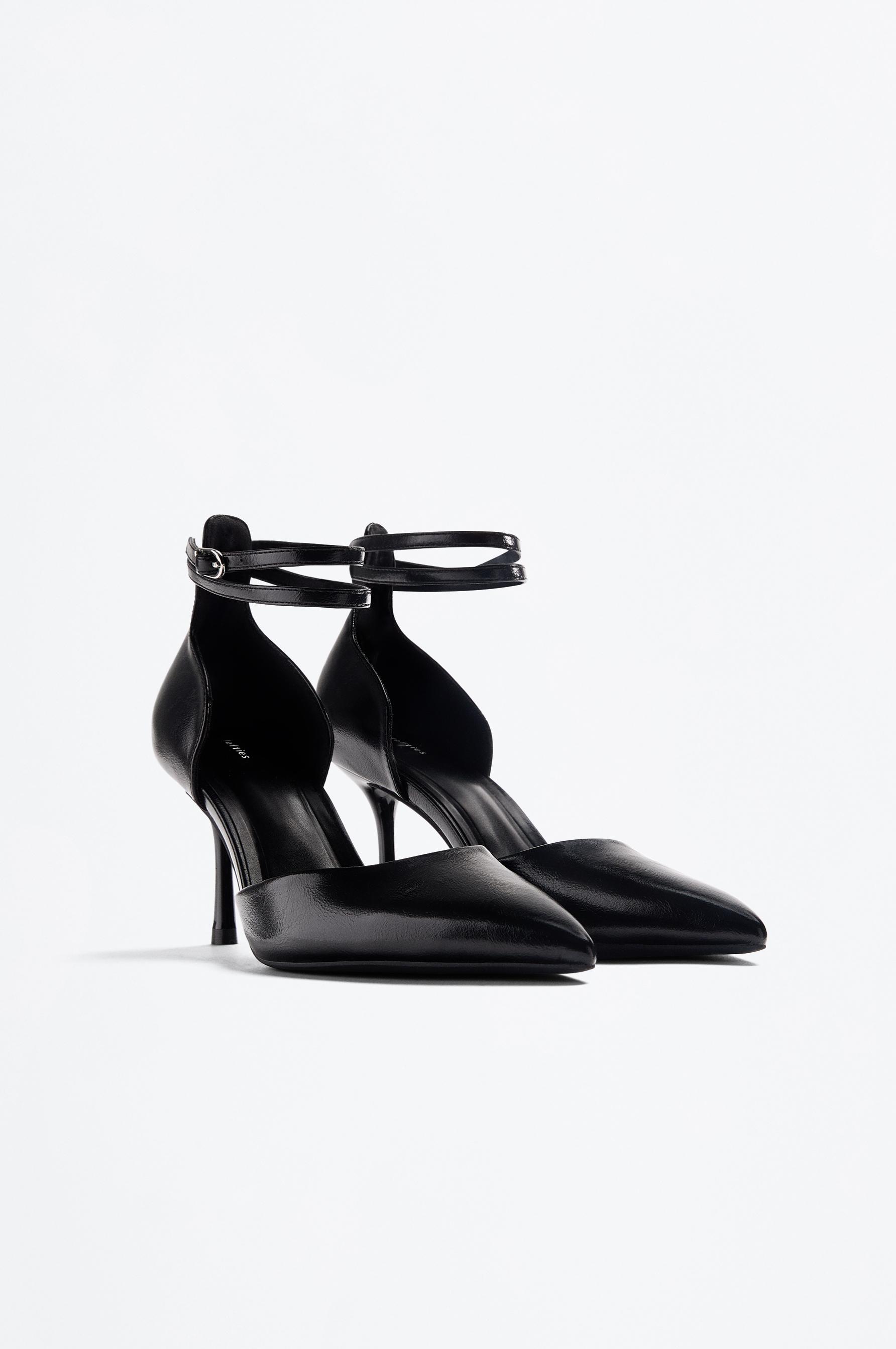 Zapato tacón pulsera