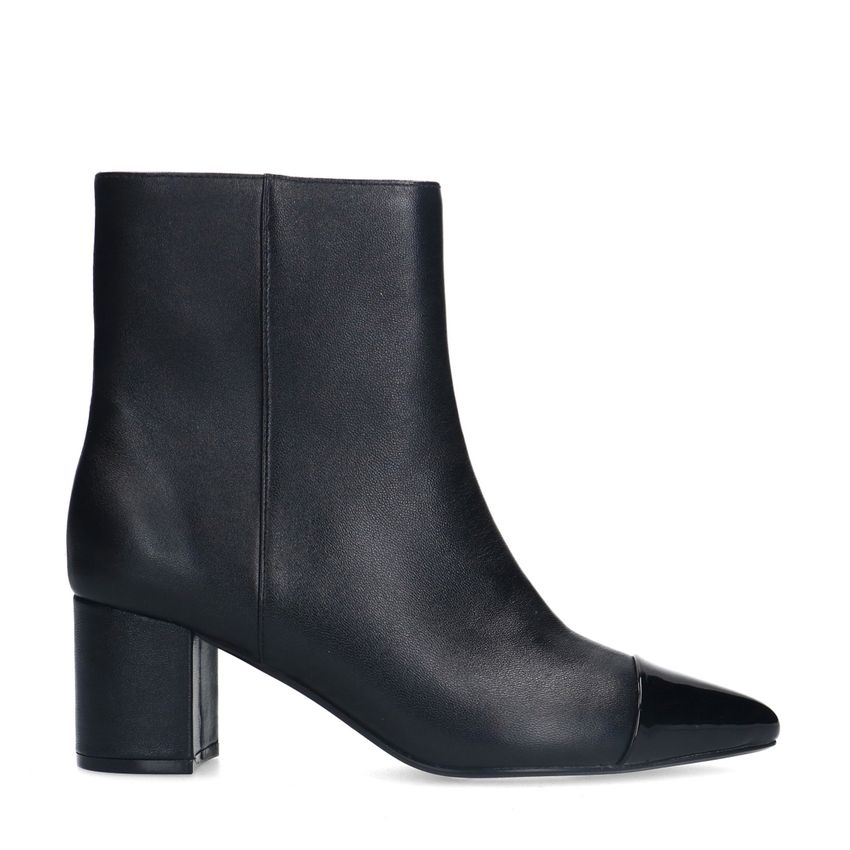 Manfield Zwarte leren enkellaarsjes met hak