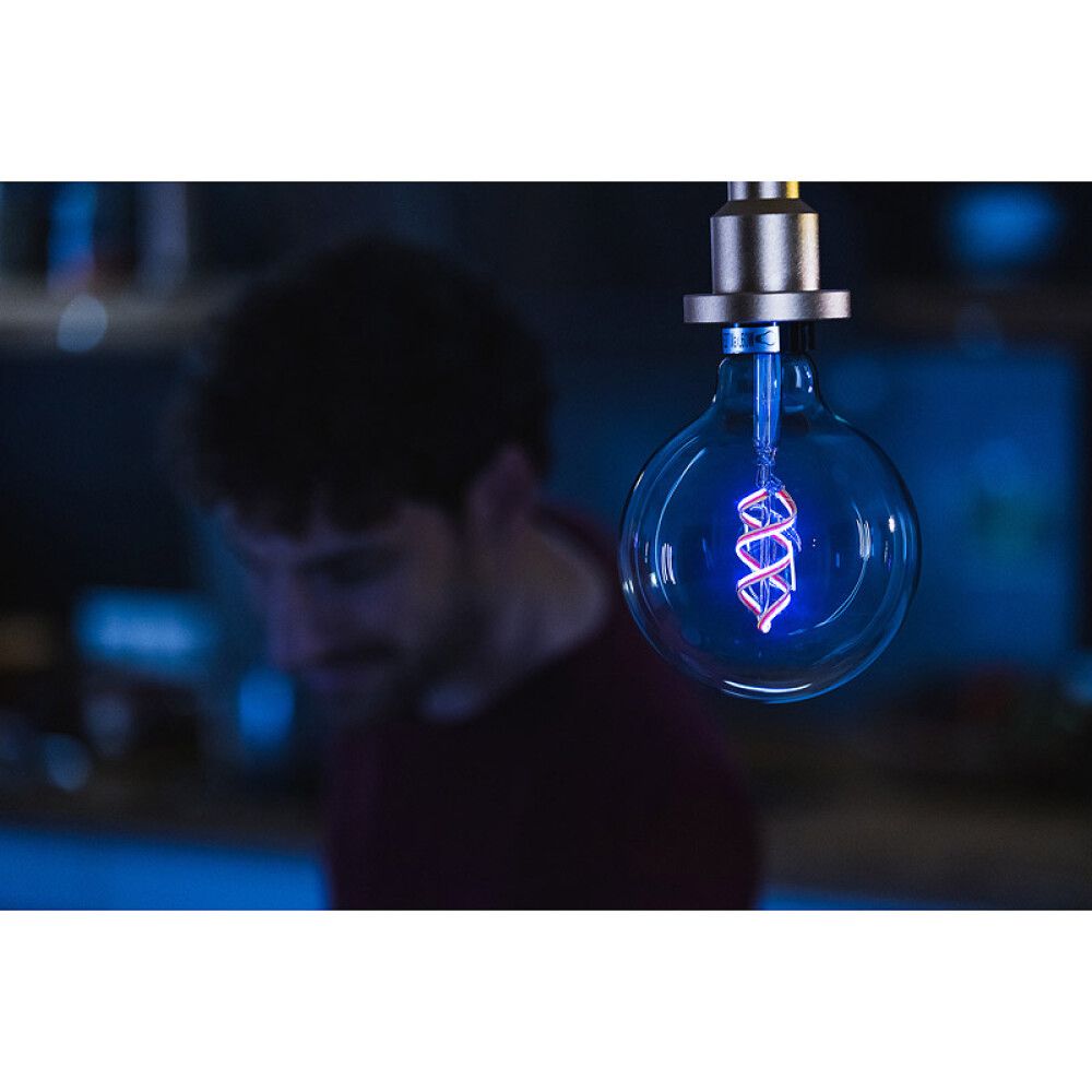 LYSPÆRE LEDVANCE SMART  WIFI RGBW E27 4,5W