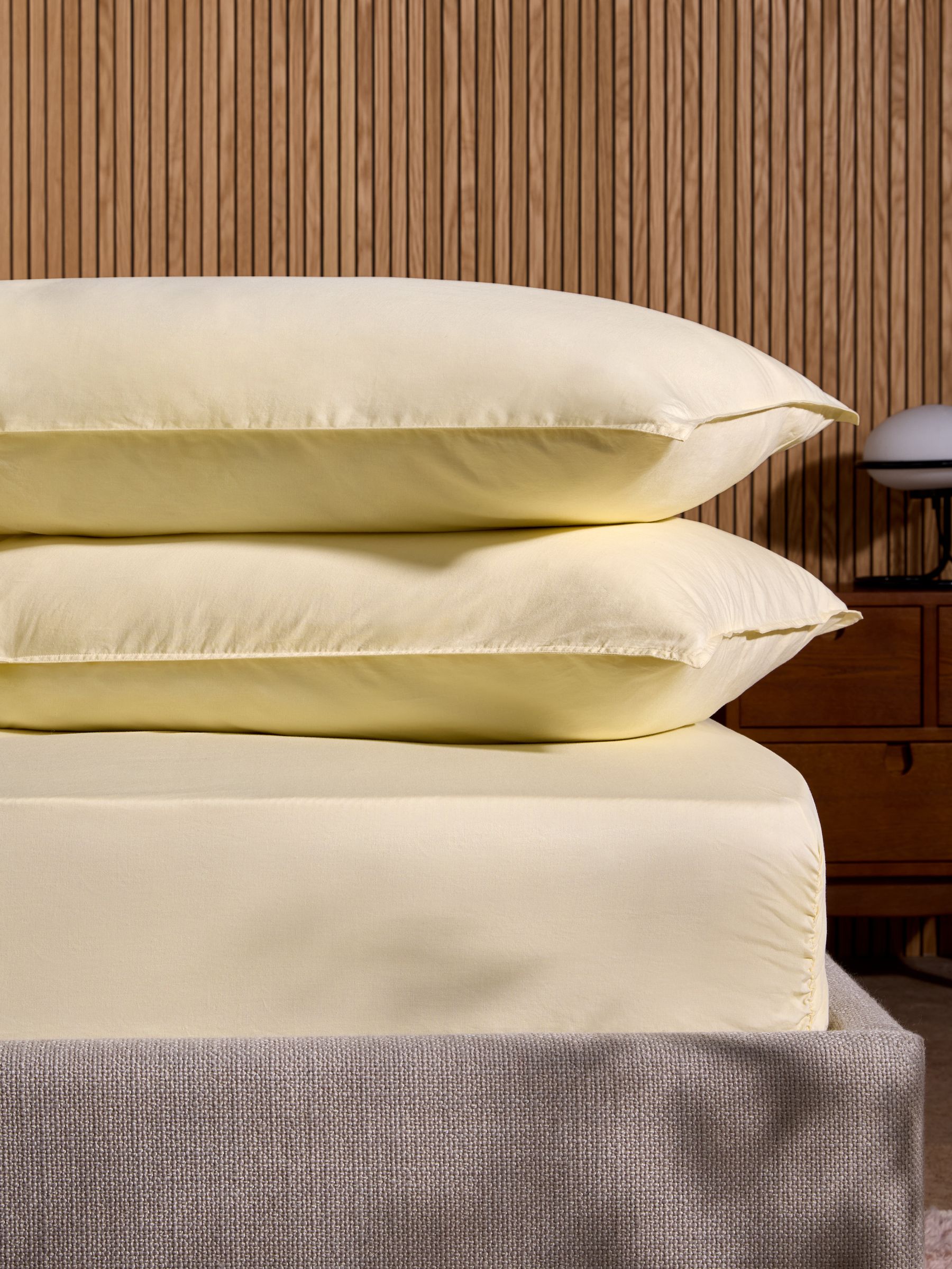 Set of 2 Cosy Washed Cotton Pillowcases in Buttermilk Yellow