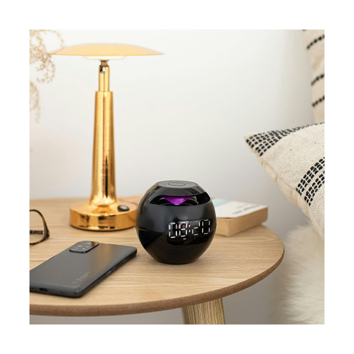 - Enceinte réveil compatible Bluetooth®