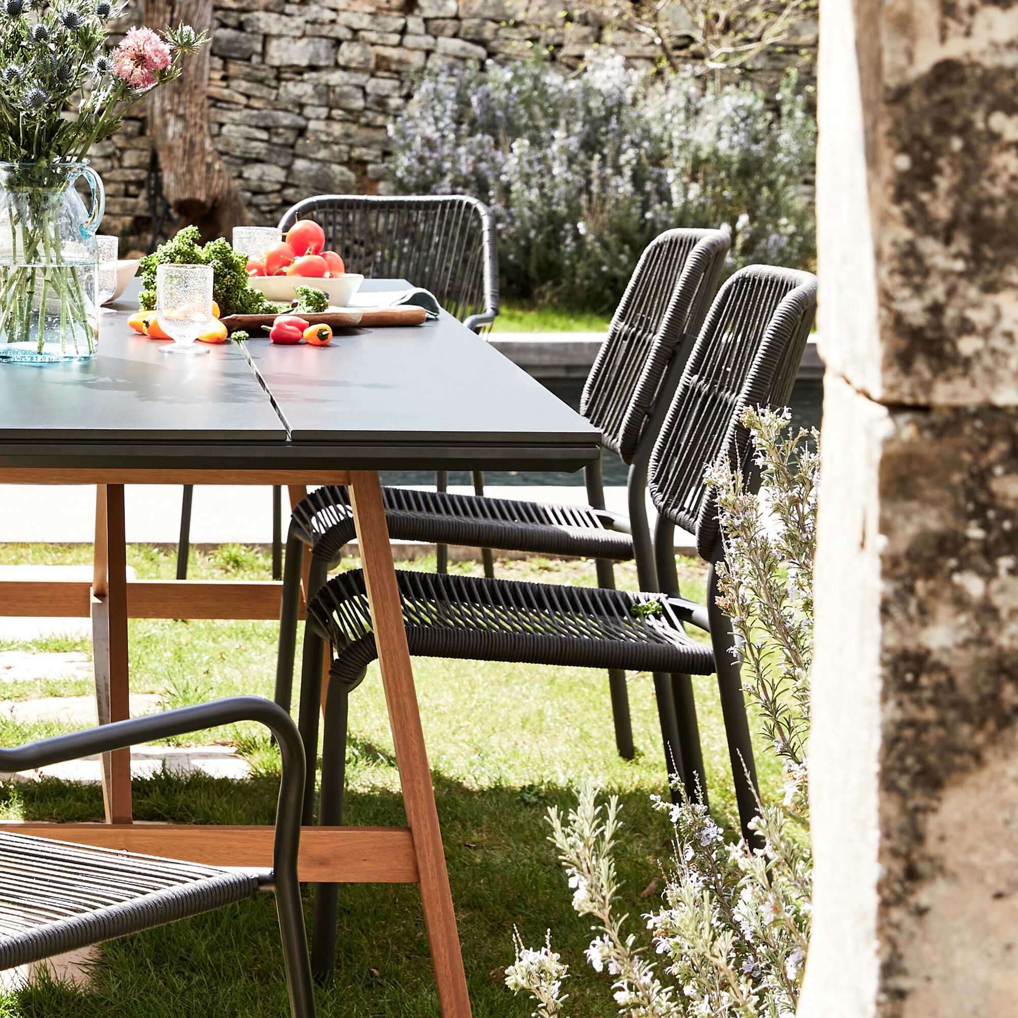 LOCOVEZ - Chaise de jardin en corde tissée - noir