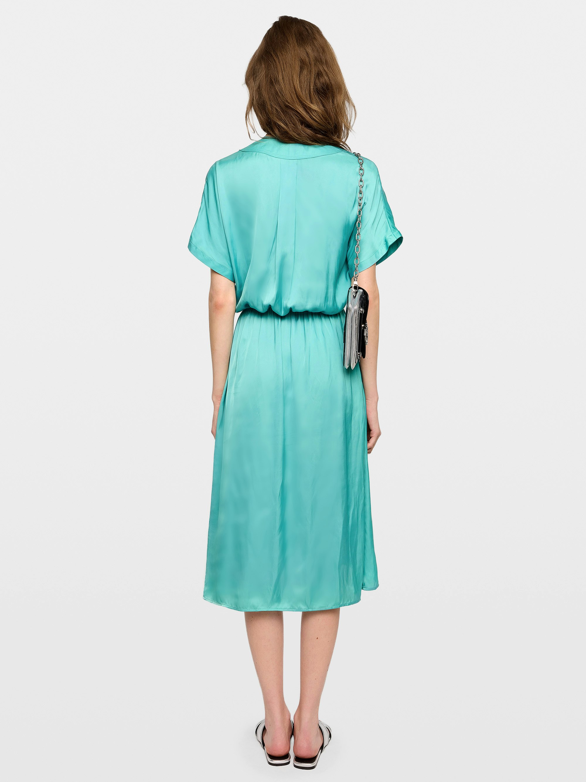 Robe Riaz Satin