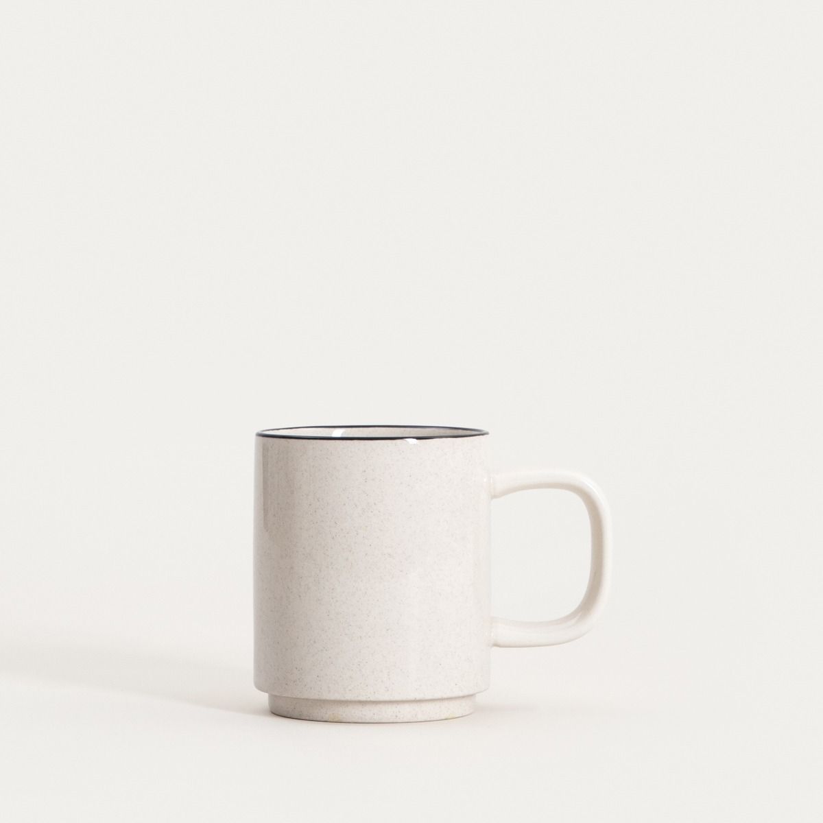 Kubek AZRA z czarnym rantem 0,3 l