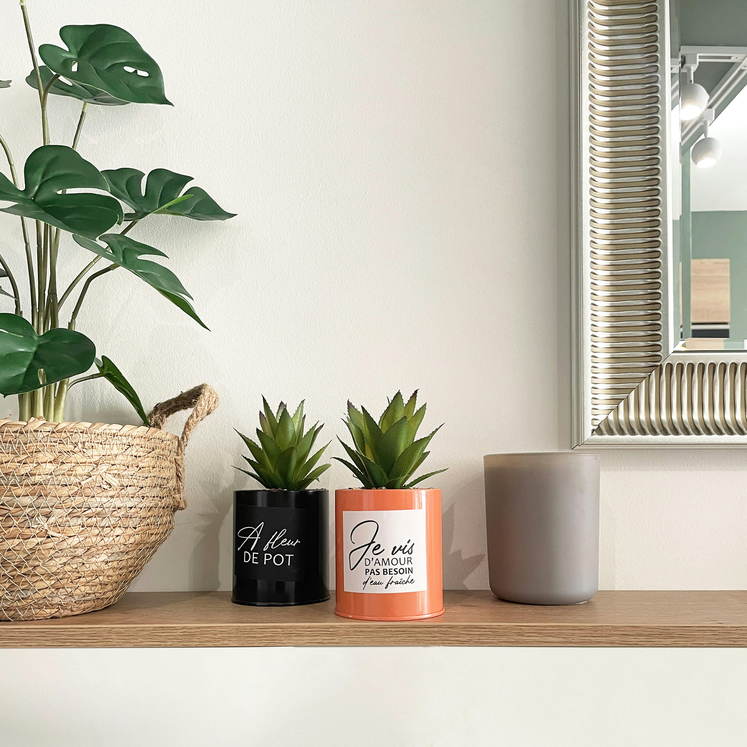 - Lot de 3 succulentes artificielles en pot à message en métal coloré