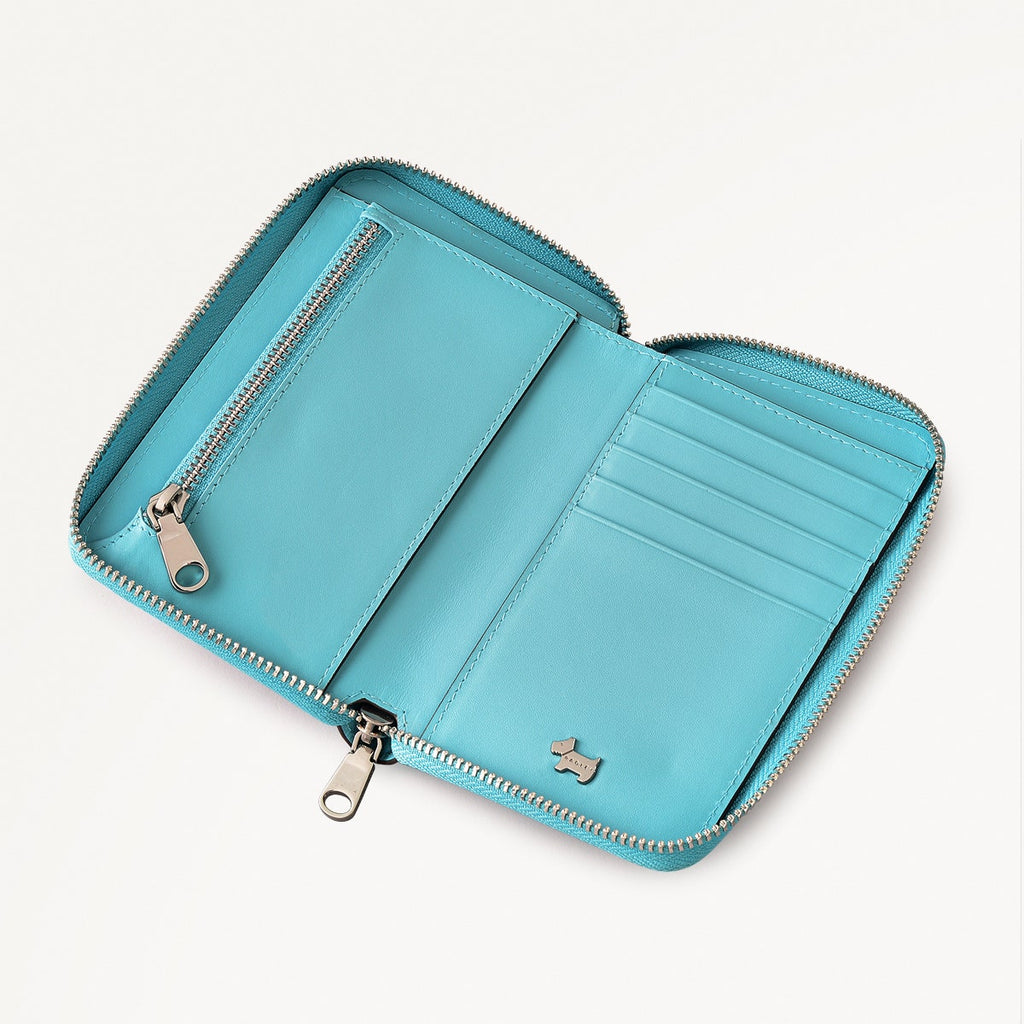 Pockets - Medium Zip Around Purse