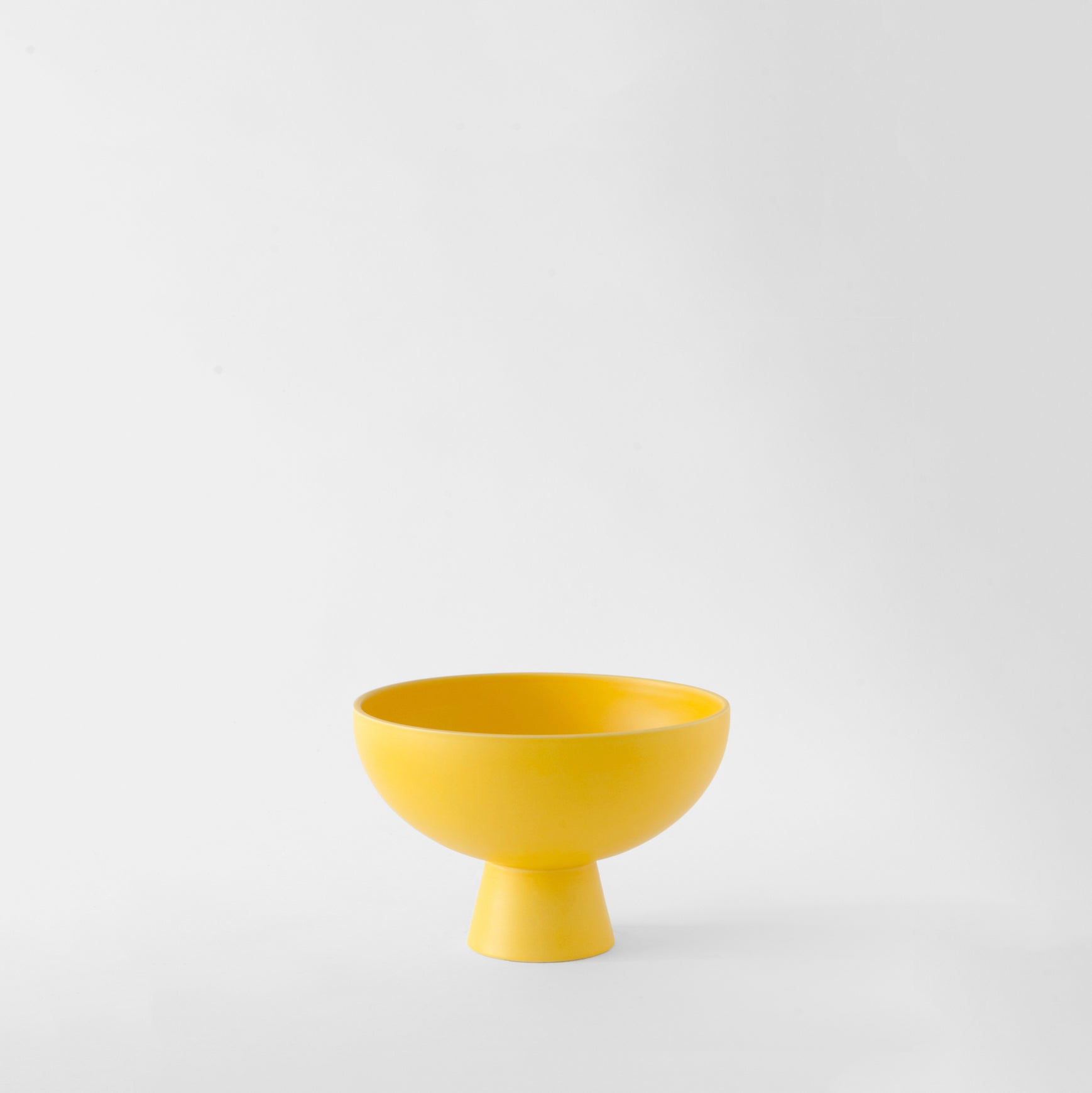 Small Freesia Footed Snack Bowl