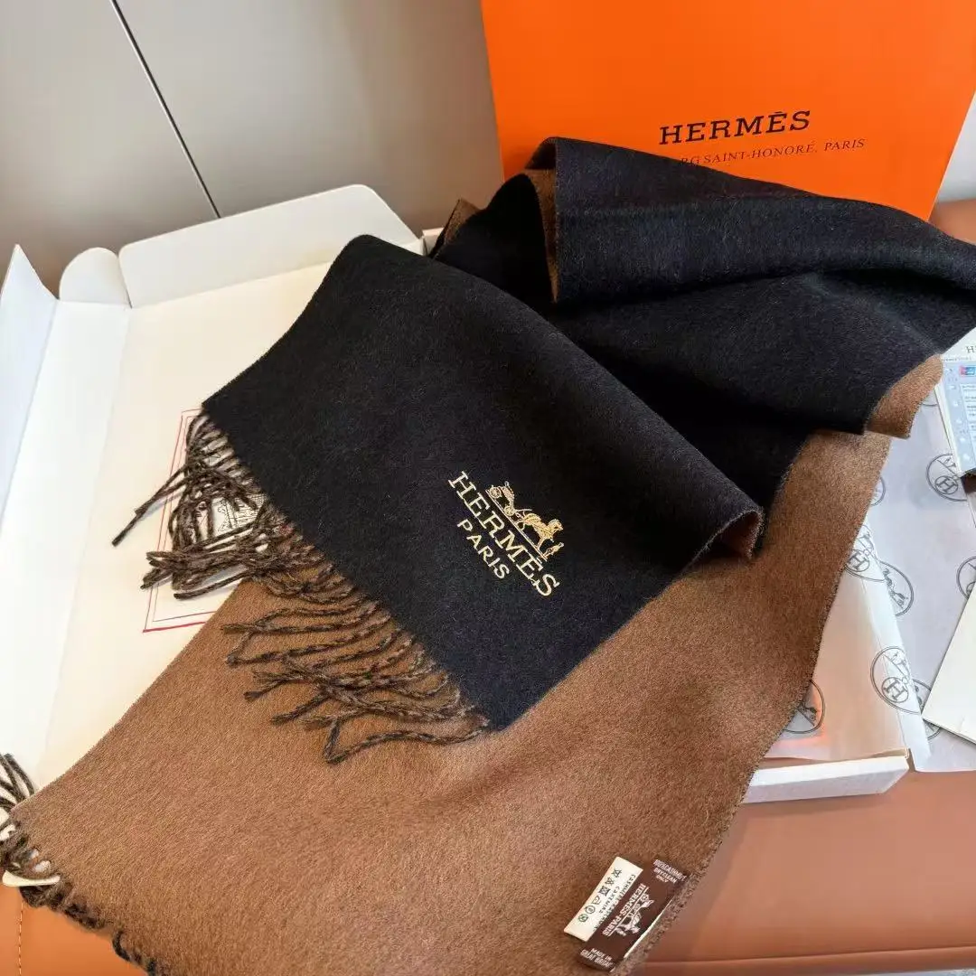 Hermes Double-faced lambswool scarf