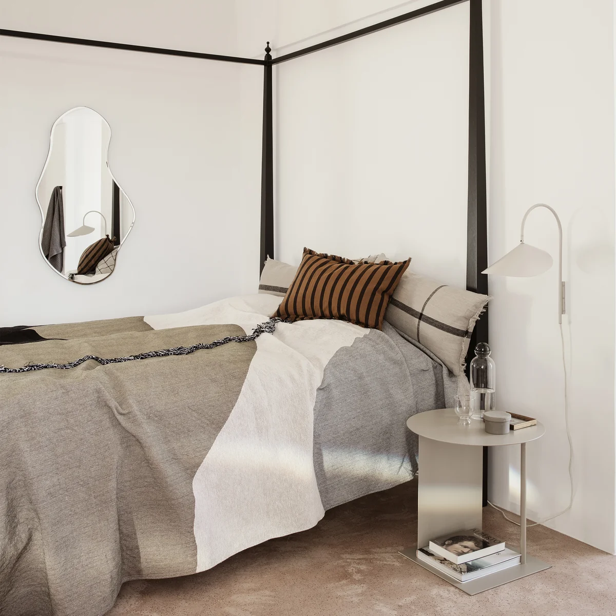 Ferm Living - Vista Tagesdecke, 240 x 250 cm, sand