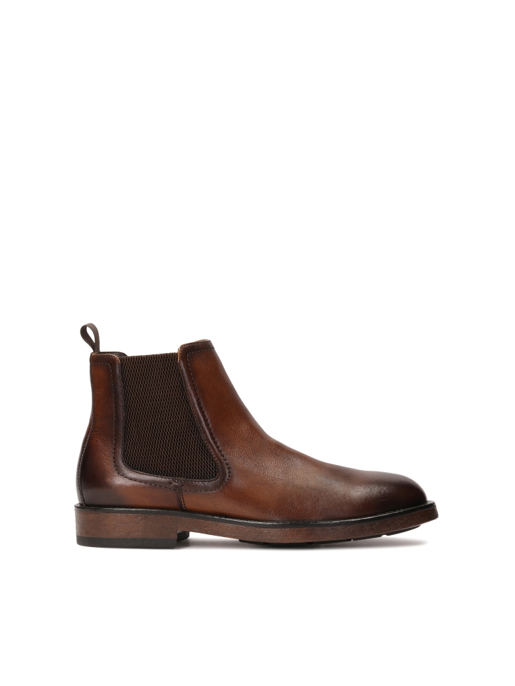 Brown classic men's Chelsea boots