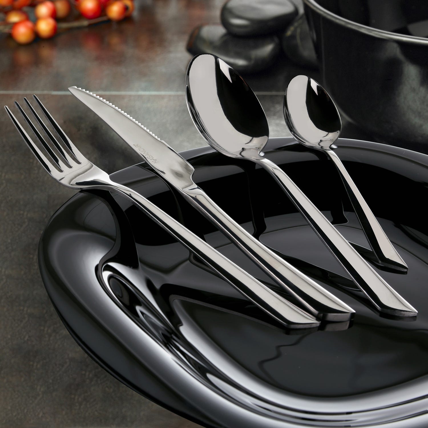 Set posate Delta da 24 pezzi, in acciaio inox