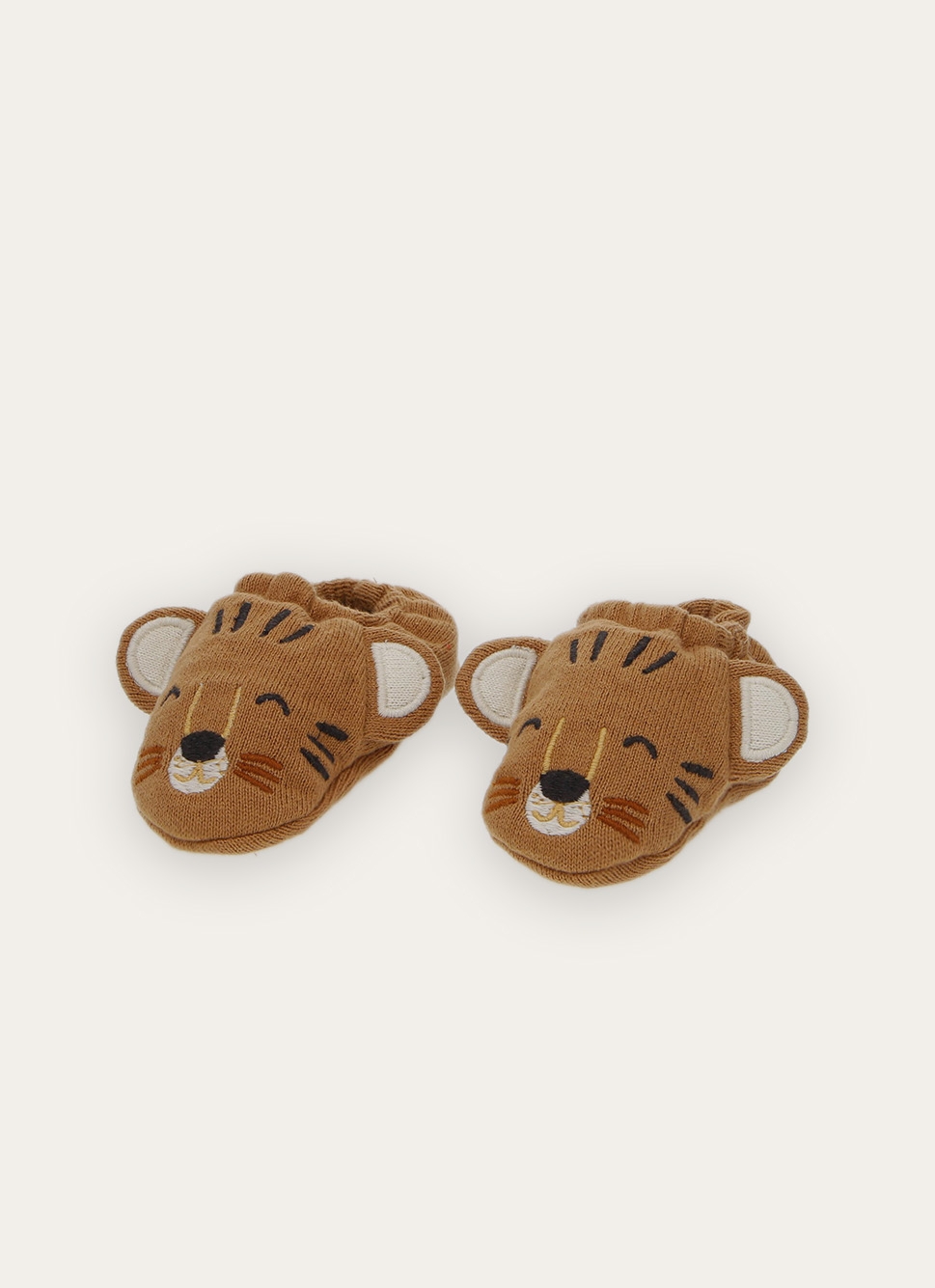 CHAUSSONS BÉBÉ EN TRICOT T��TE DE TIGRE OCRE