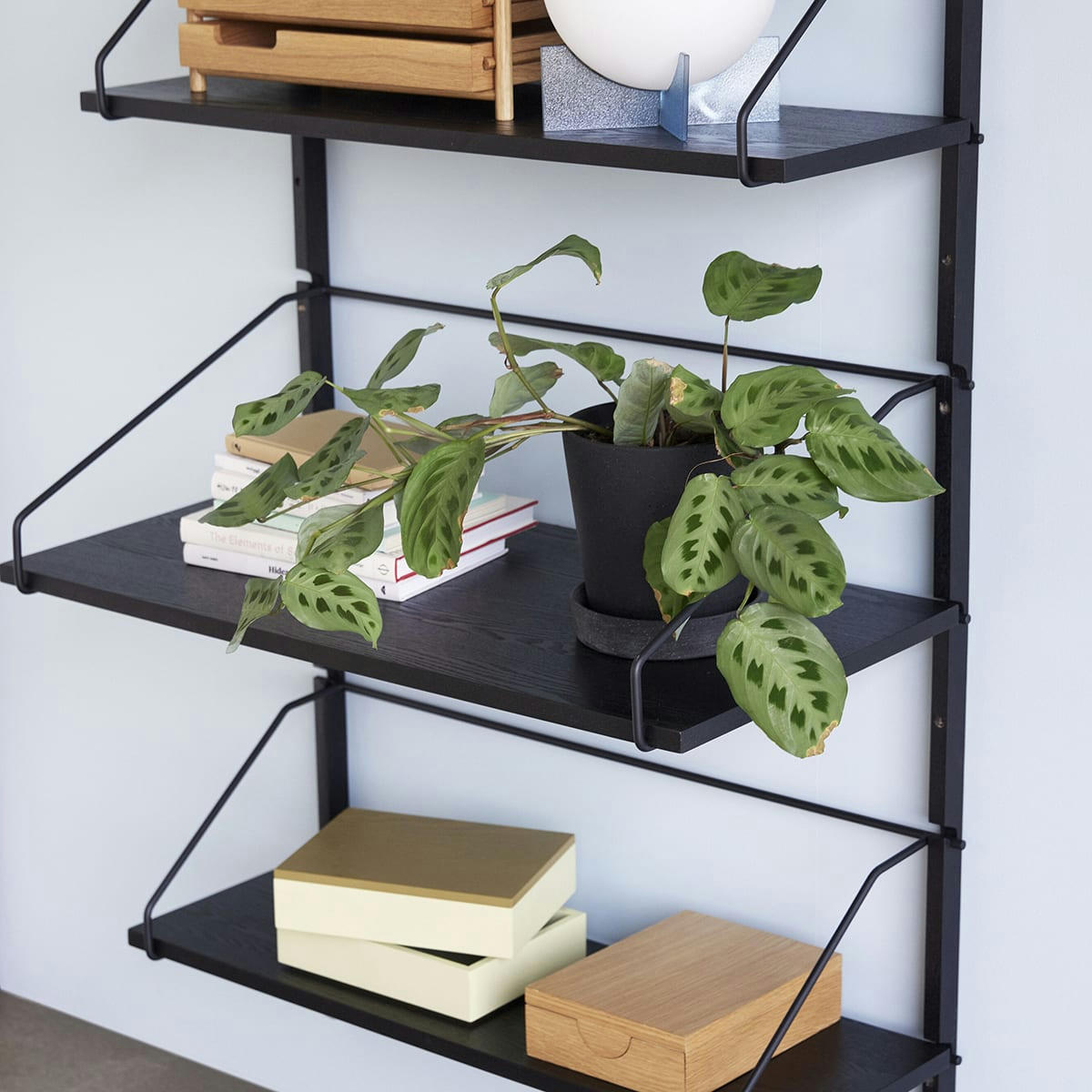 PODIUM - Pots en polyrésine et poudre de pierre noir (set de 2)