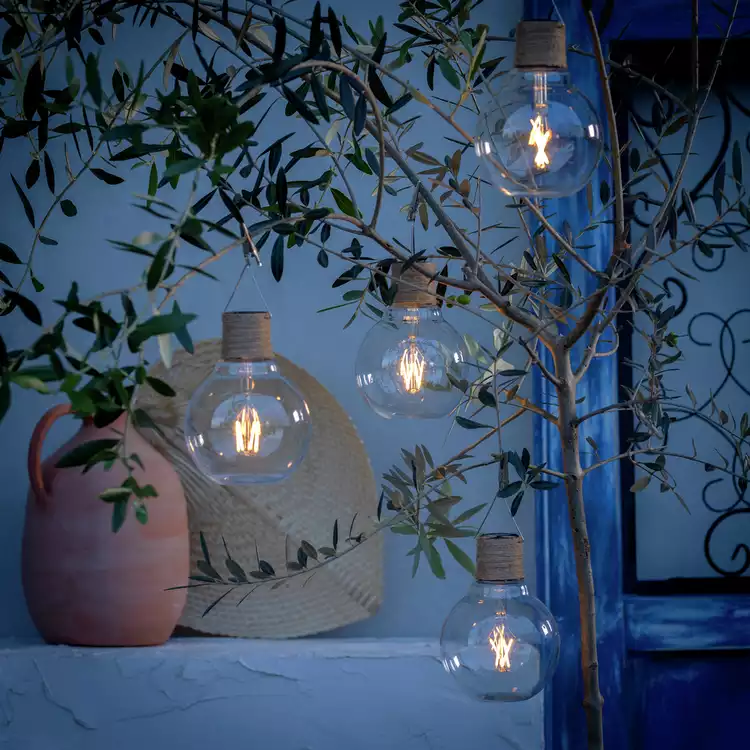 Habitat Warm White Solar Lightbulbs - Pack of 4