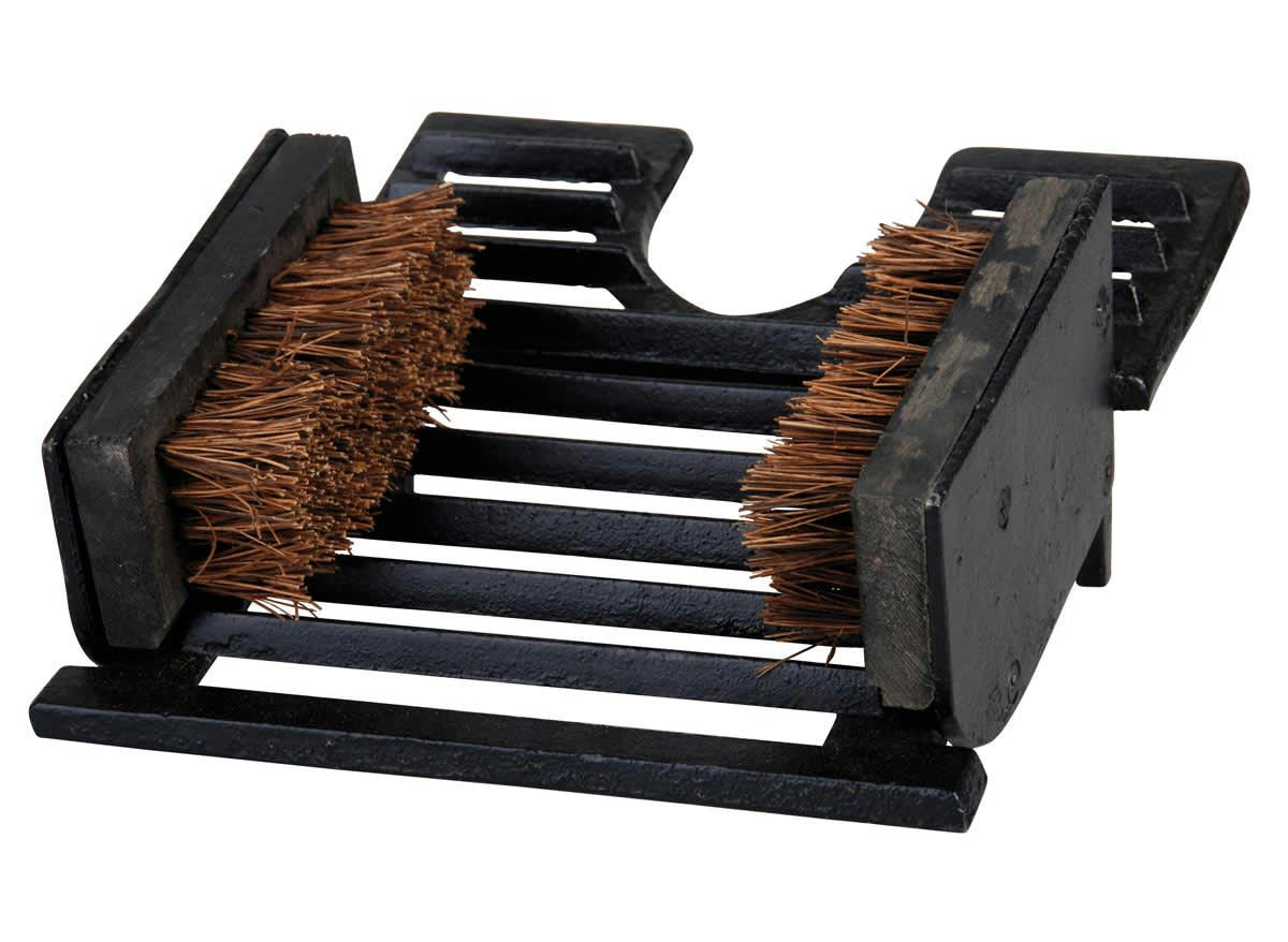 - Tire bottes fonte avec 2 brosses