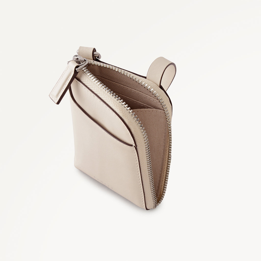 Pockets - Charm - Pockets - Charm
