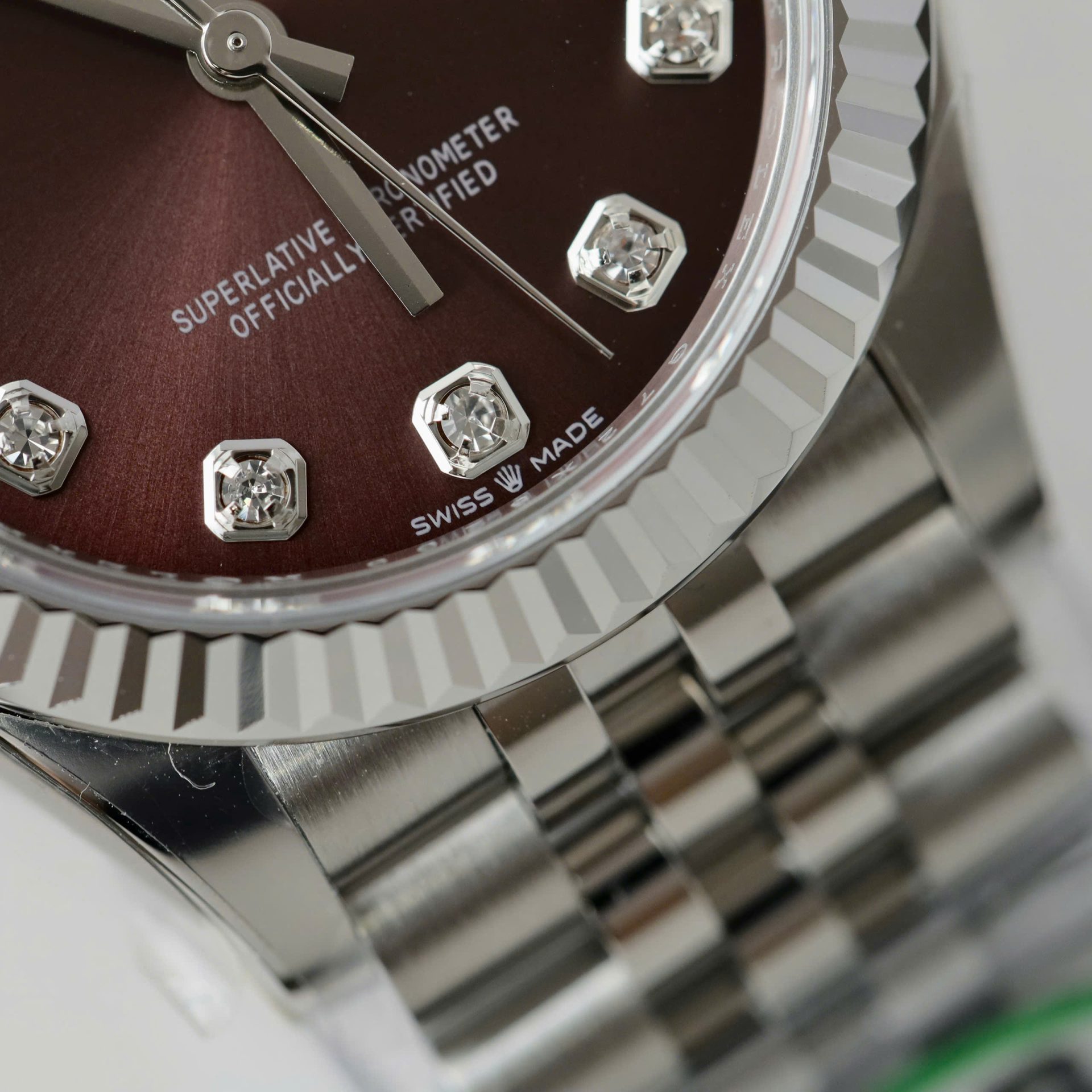 Rolex Datejust 316L Steel Wine Dial CZ Diamonds 31mm Jub THBF Replica